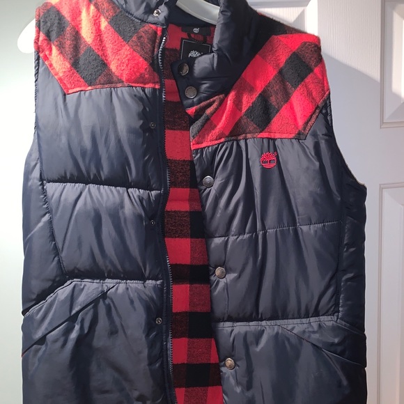 Timberland Down Vest - Picture 2 of 4